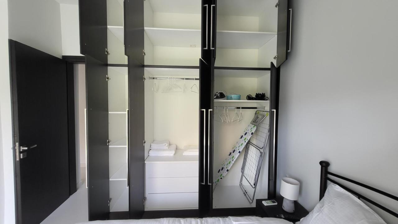 Konnet Apartment Rhodes City Buitenkant foto